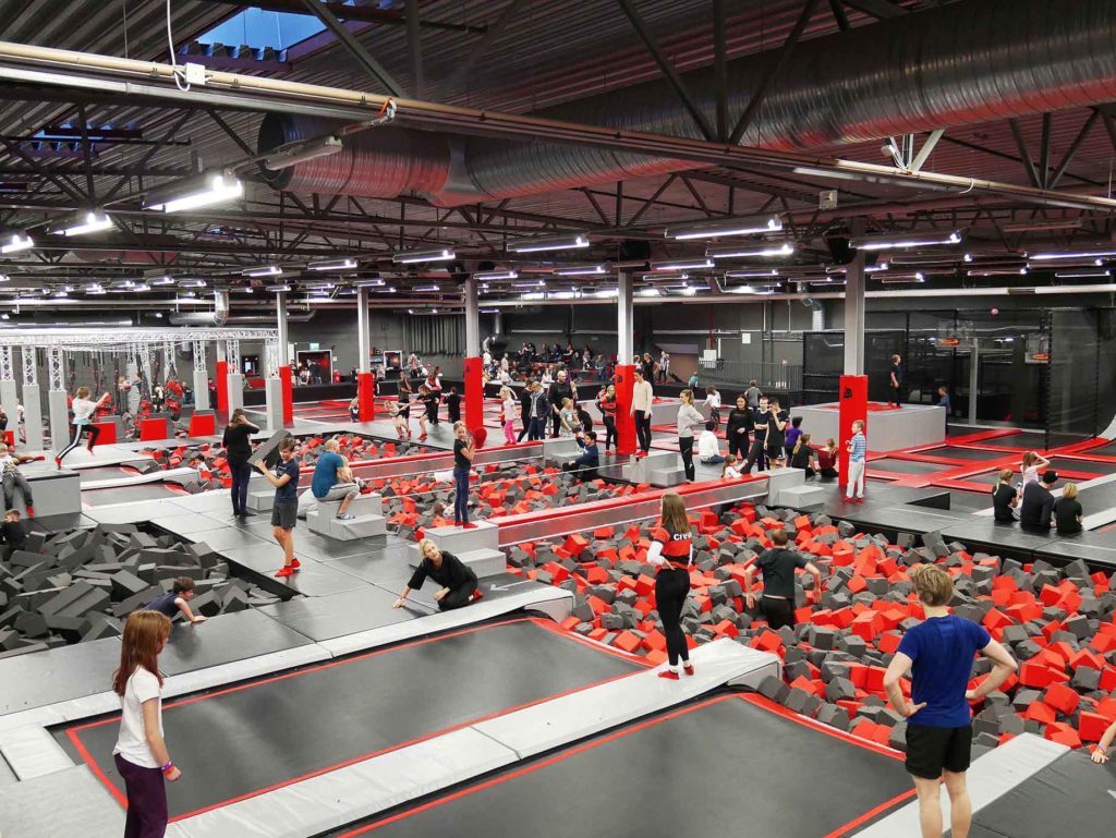 Jumpyard lek och rörelse